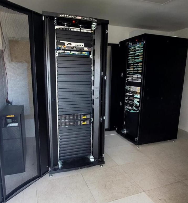 kabinet image